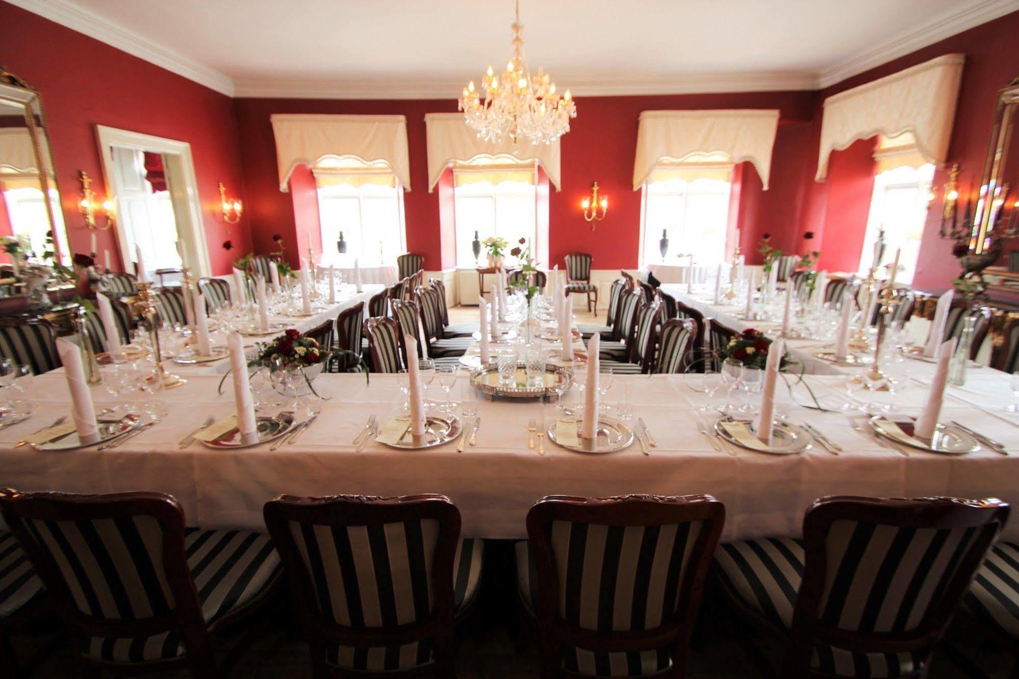 Store Restrup Manor House Kültér fotó